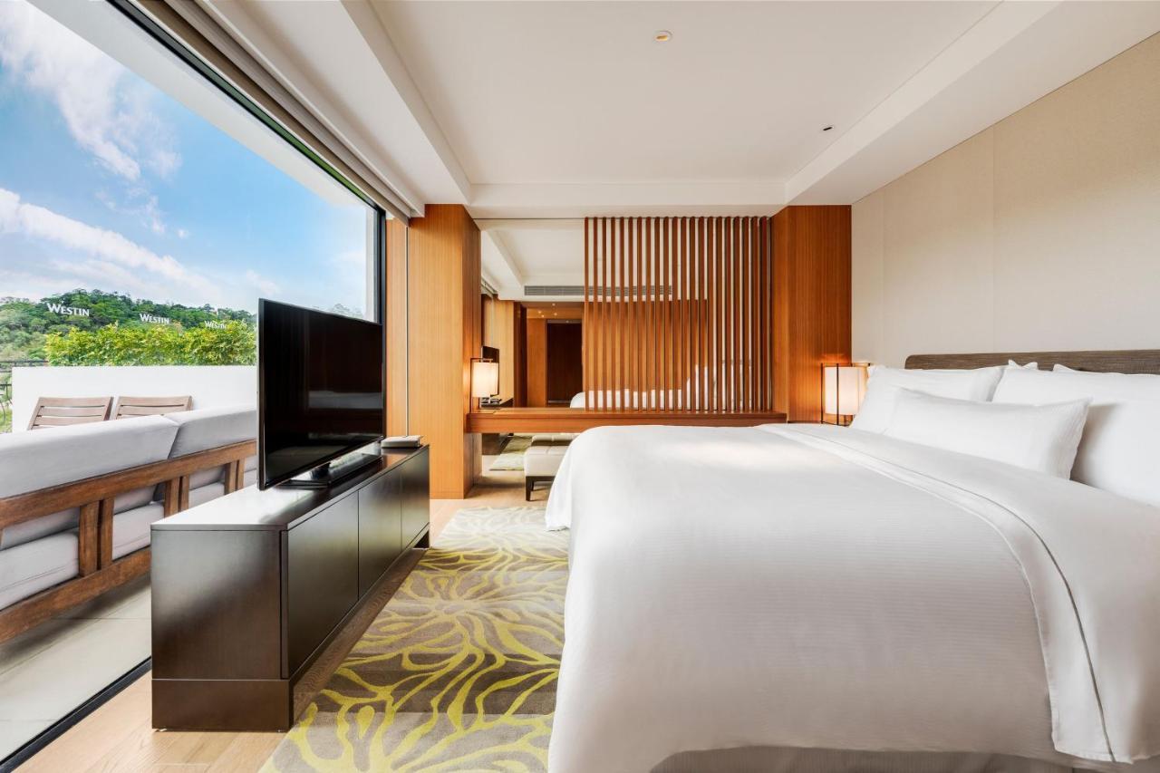 The Westin Tashee Resort, Taoyuan Даси Экстерьер фото A bedroom at the hotel